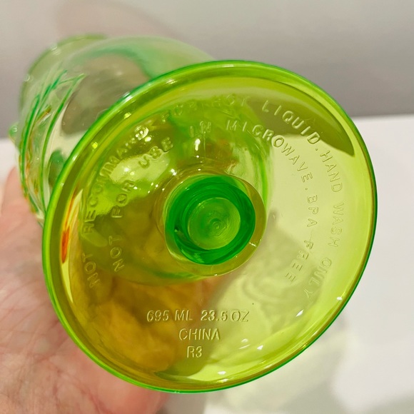 LAST CALL BEFORE DONATING! Hawaiian Luau Tiki glasses - Picture 9 of 9